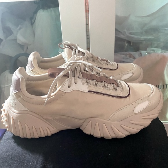 ZARA SOFT SNICKERS SHOES by Zara  in good as new excellent condition ✅ - Picture 7 of 9